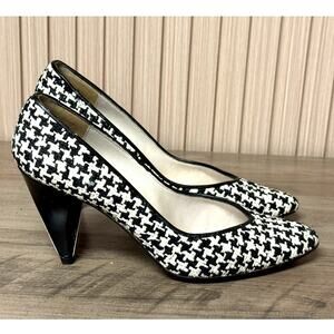 Stuart Weitzman for Mr. Seymour Houndstooth Pointed Toe Pumps Women’s Size 6